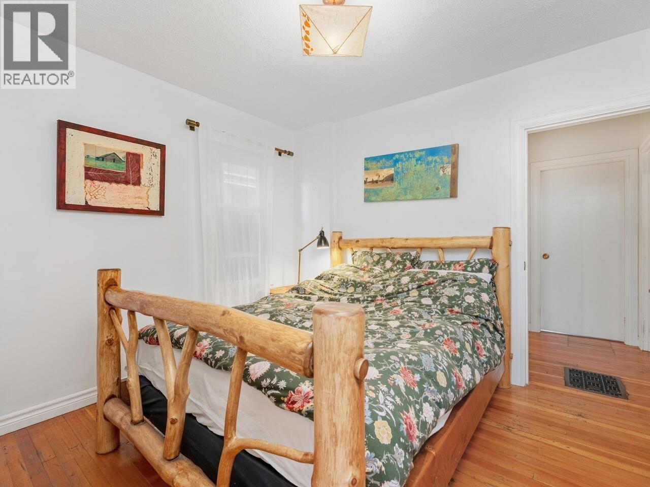 2917 E 28th Avenue, Vancouver, British Columbia  V5R 1S3 - Photo 10 - R3092992
