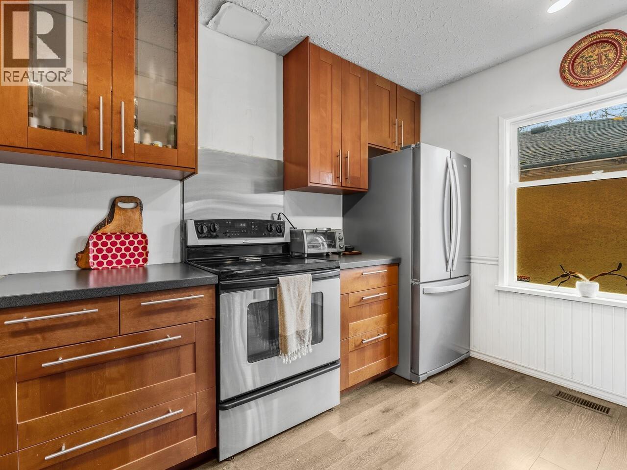 2917 E 28th Avenue, Vancouver, British Columbia  V5R 1S3 - Photo 6 - R3092992