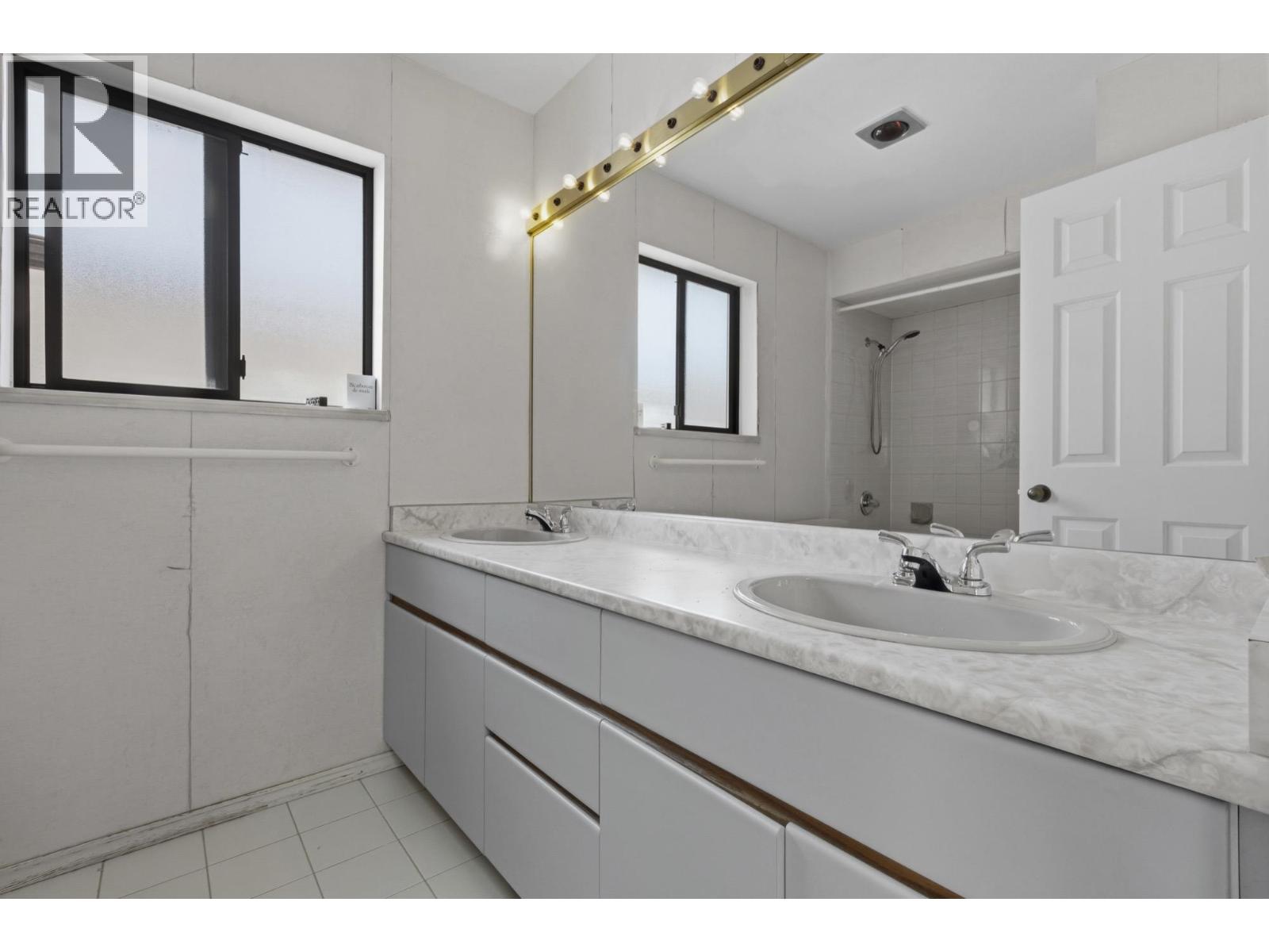 2778 E 47th Avenue, Vancouver, British Columbia  V5S 1C5 - Photo 24 - R3116081