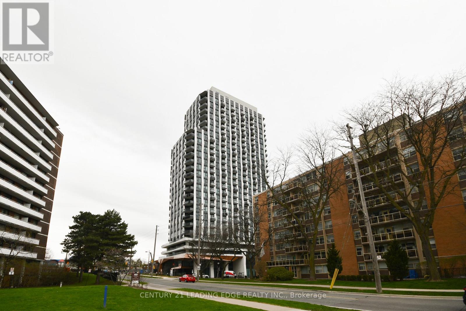 PH10 - 60 CENTRAL PARK ROADWAY, Toronto, Ontario