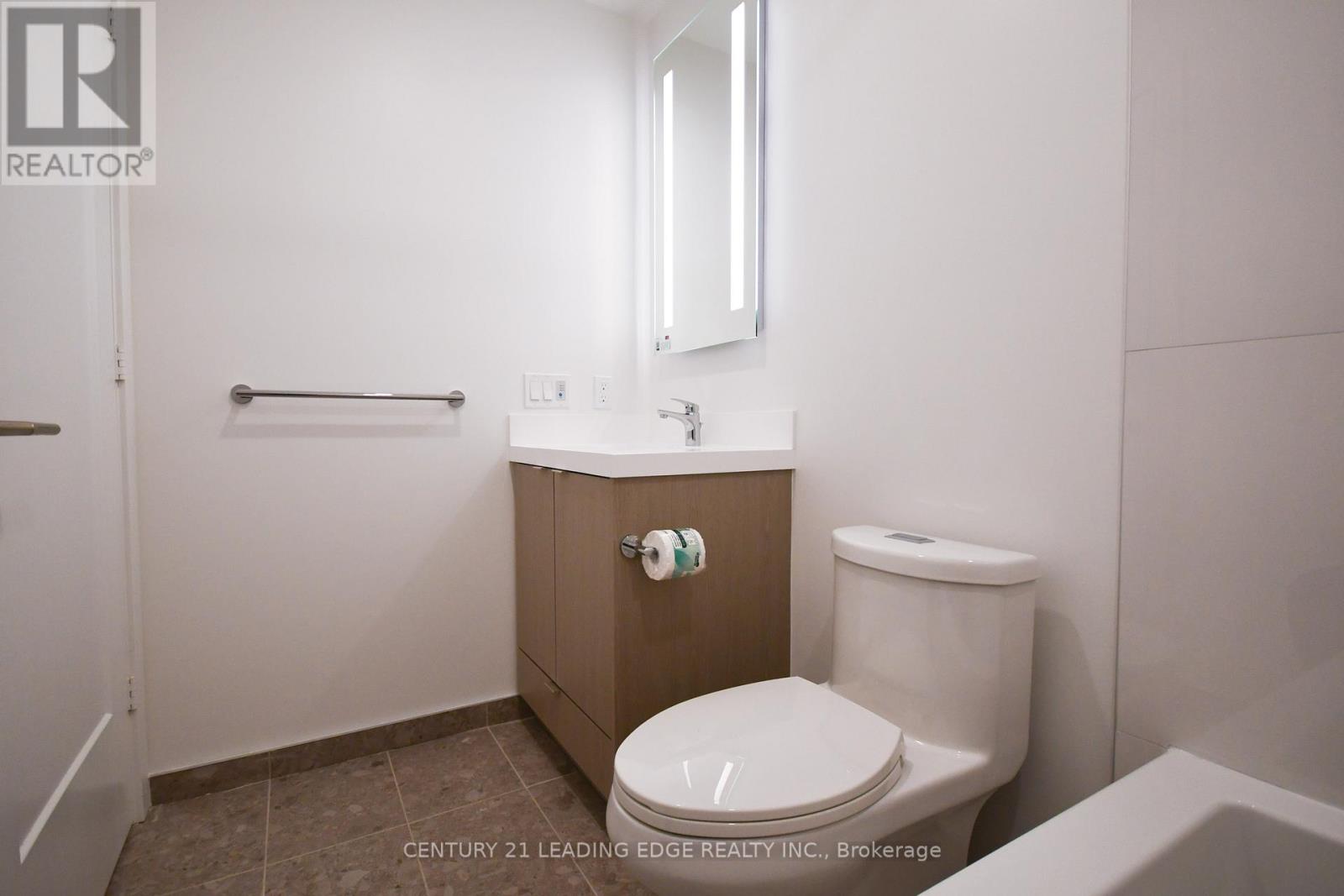 Ph10 - 60 Central Park Roadway, Toronto, Ontario  M9A 0E6 - Photo 13 - W13049452