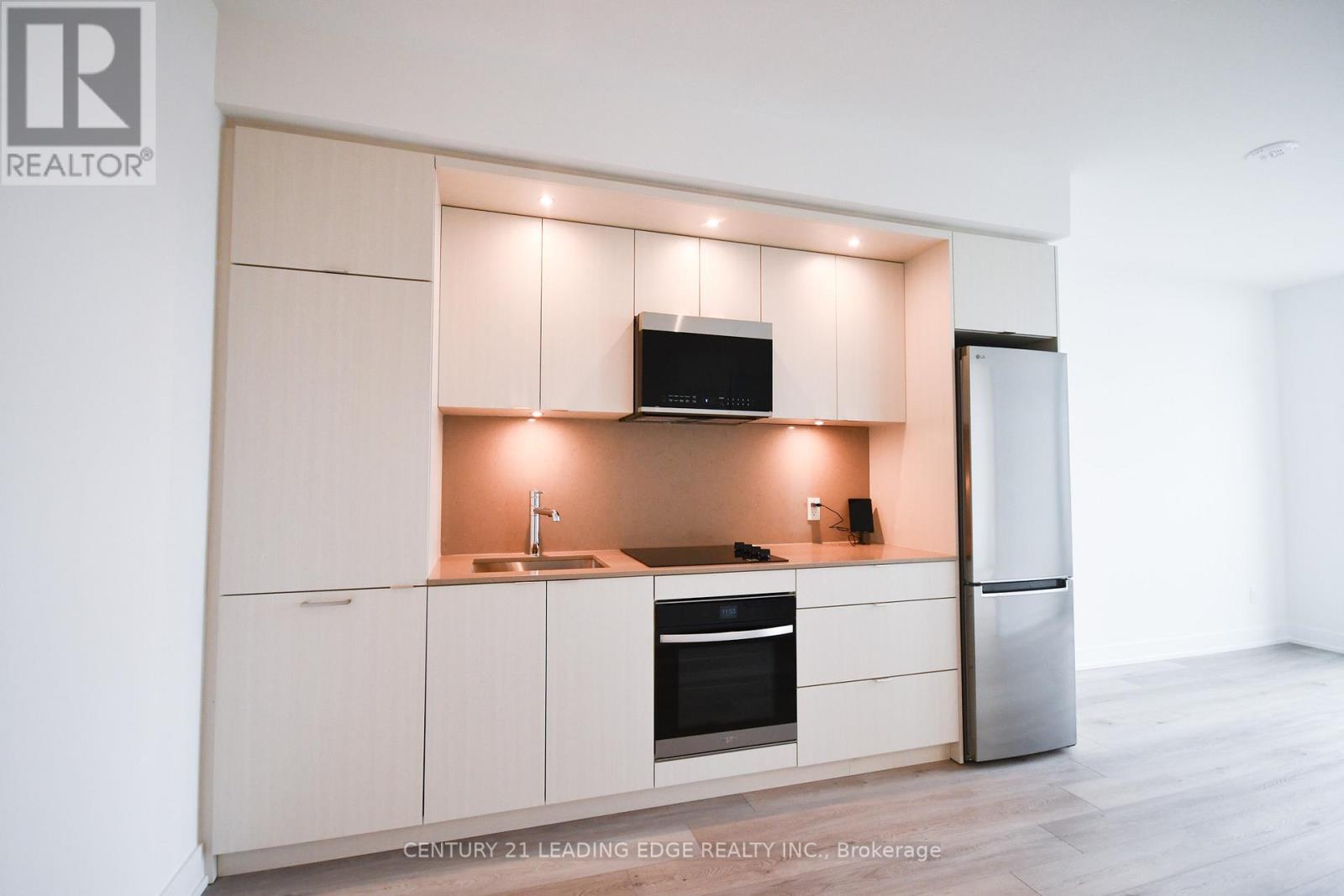 Ph10 - 60 Central Park Roadway, Toronto, Ontario  M9A 0E6 - Photo 16 - W13049452