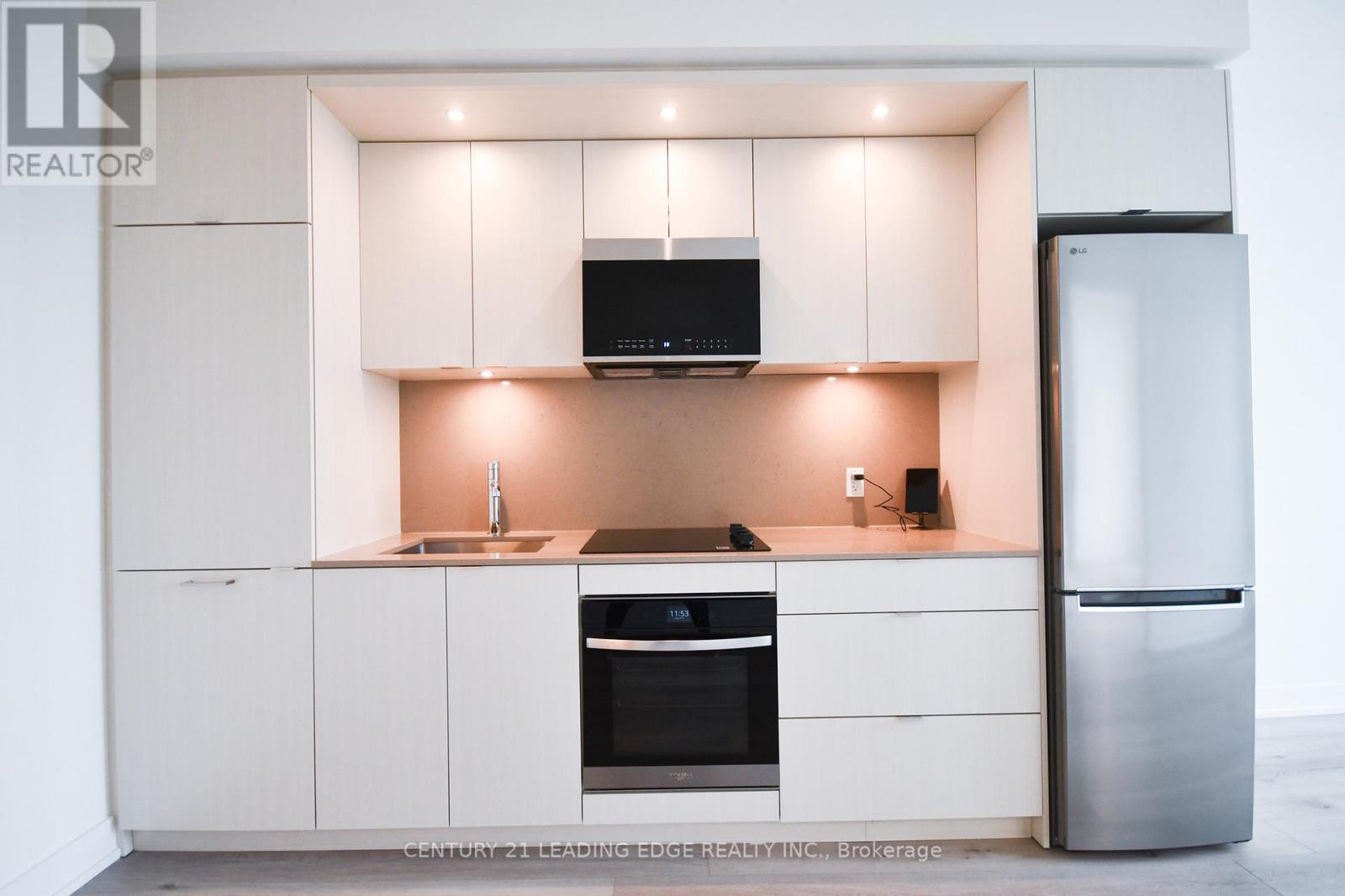 Ph10 - 60 Central Park Roadway, Toronto, Ontario  M9A 0E6 - Photo 17 - W13049452