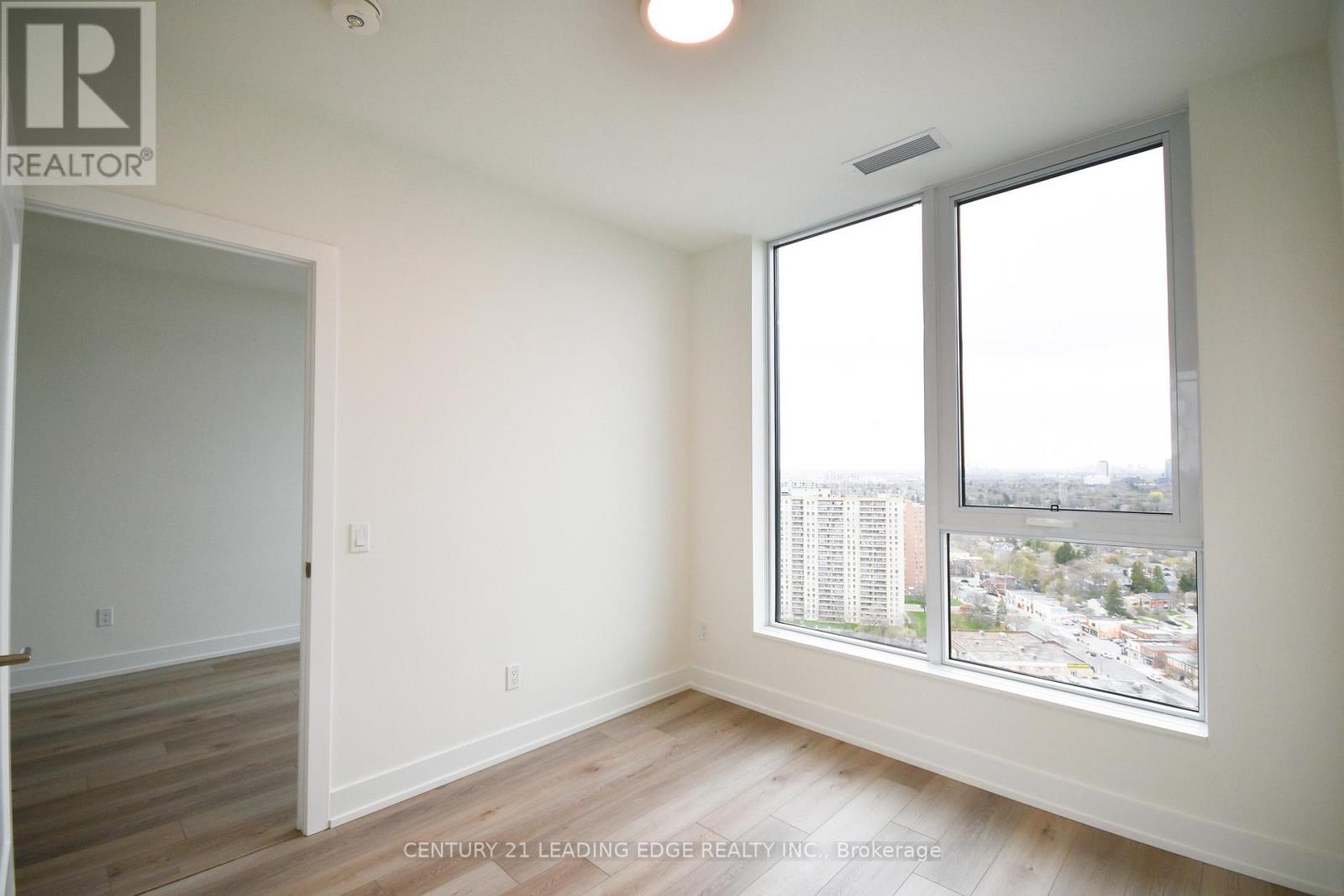 Ph10 - 60 Central Park Roadway, Toronto, Ontario  M9A 0E6 - Photo 29 - W13049452