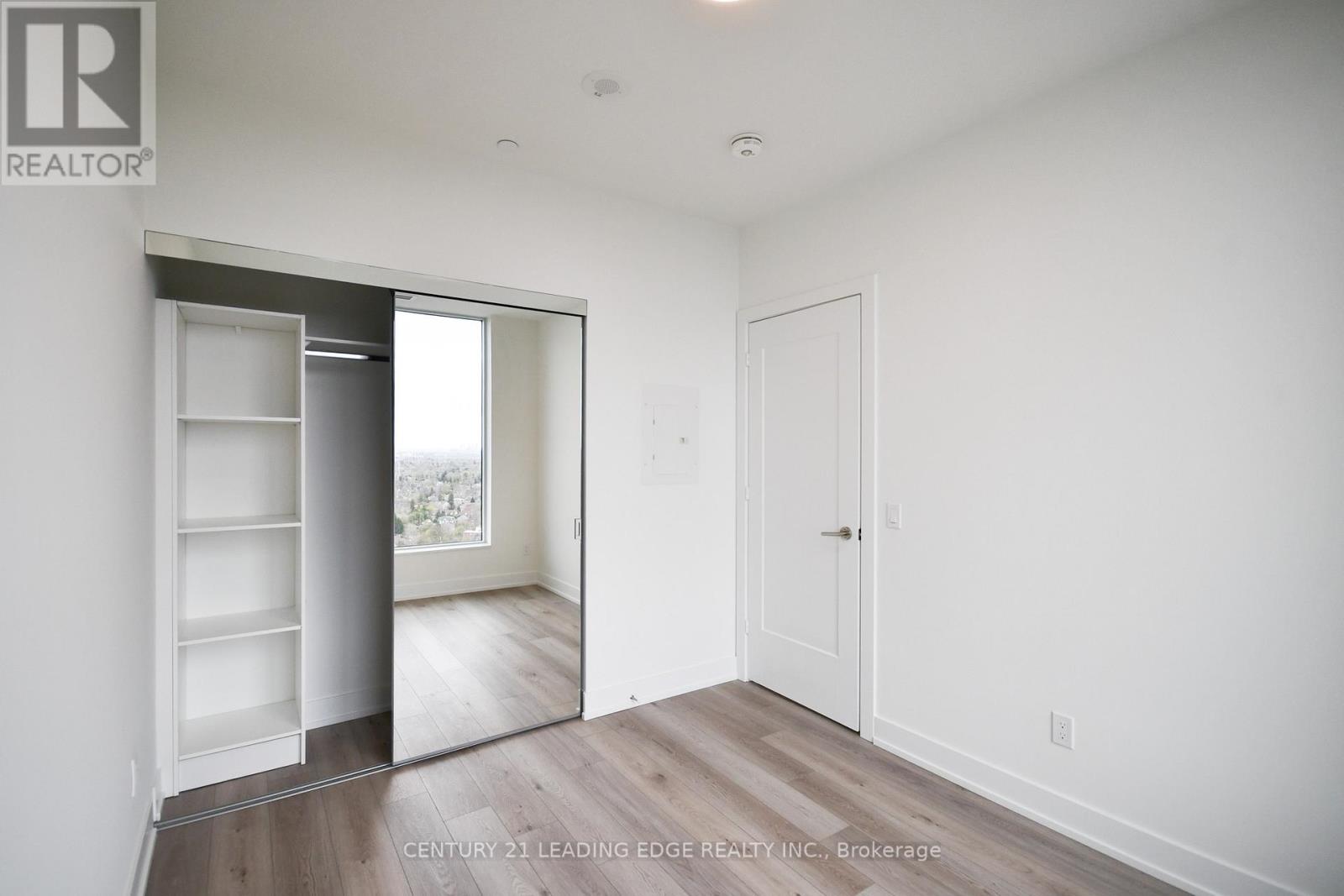 Ph10 - 60 Central Park Roadway, Toronto, Ontario  M9A 0E6 - Photo 32 - W13049452