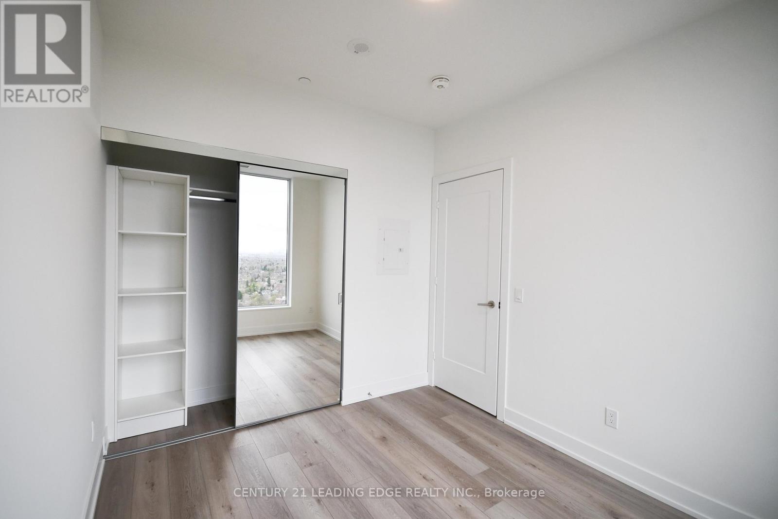 Ph10 - 60 Central Park Roadway, Toronto, Ontario  M9A 0E6 - Photo 33 - W13049452