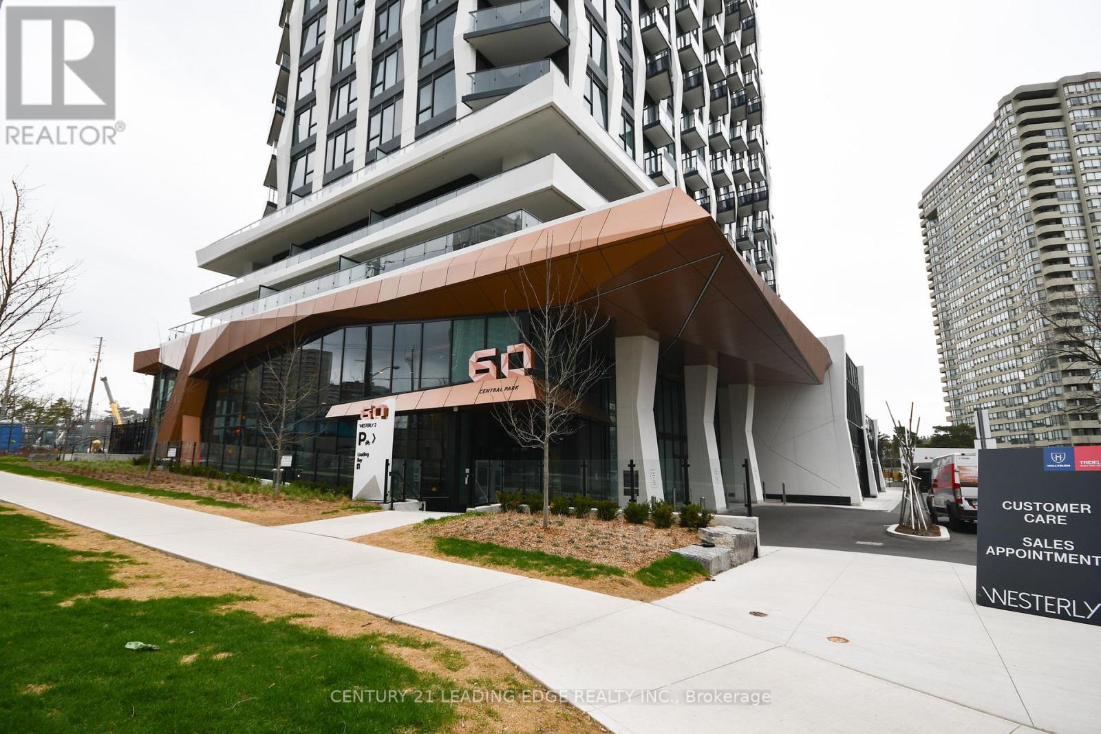 Ph10 - 60 Central Park Roadway, Toronto, Ontario  M9A 0E6 - Photo 4 - W13049452