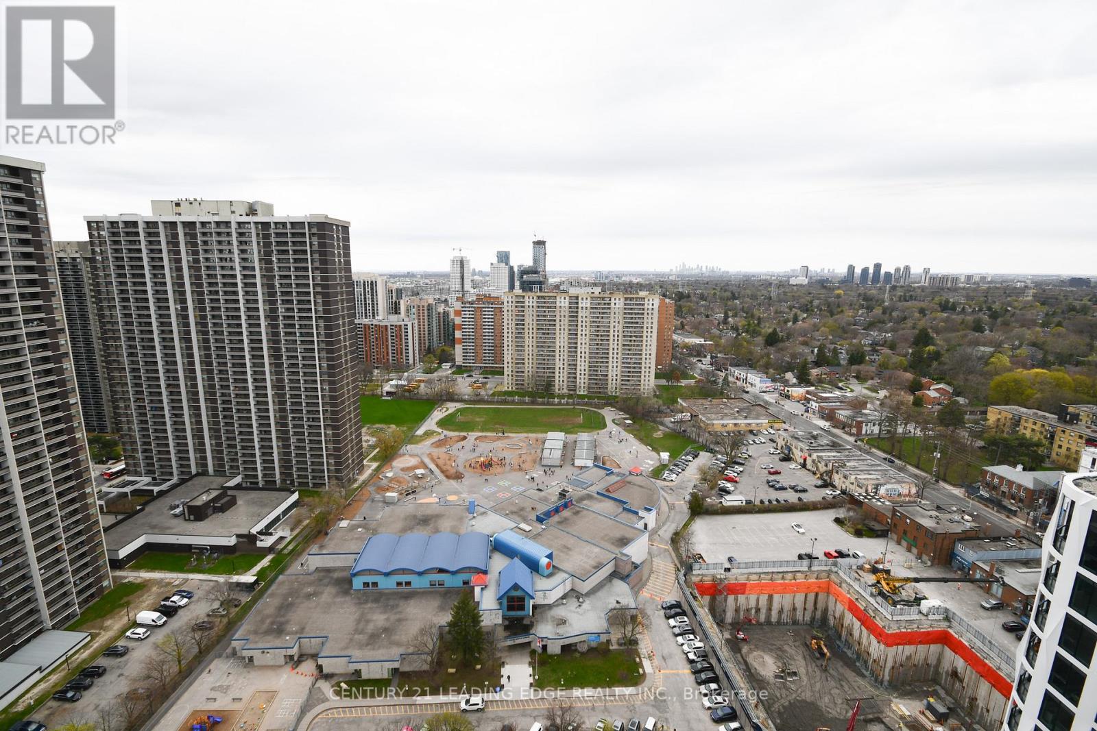 Ph10 - 60 Central Park Roadway, Toronto, Ontario  M9A 0E6 - Photo 42 - W13049452