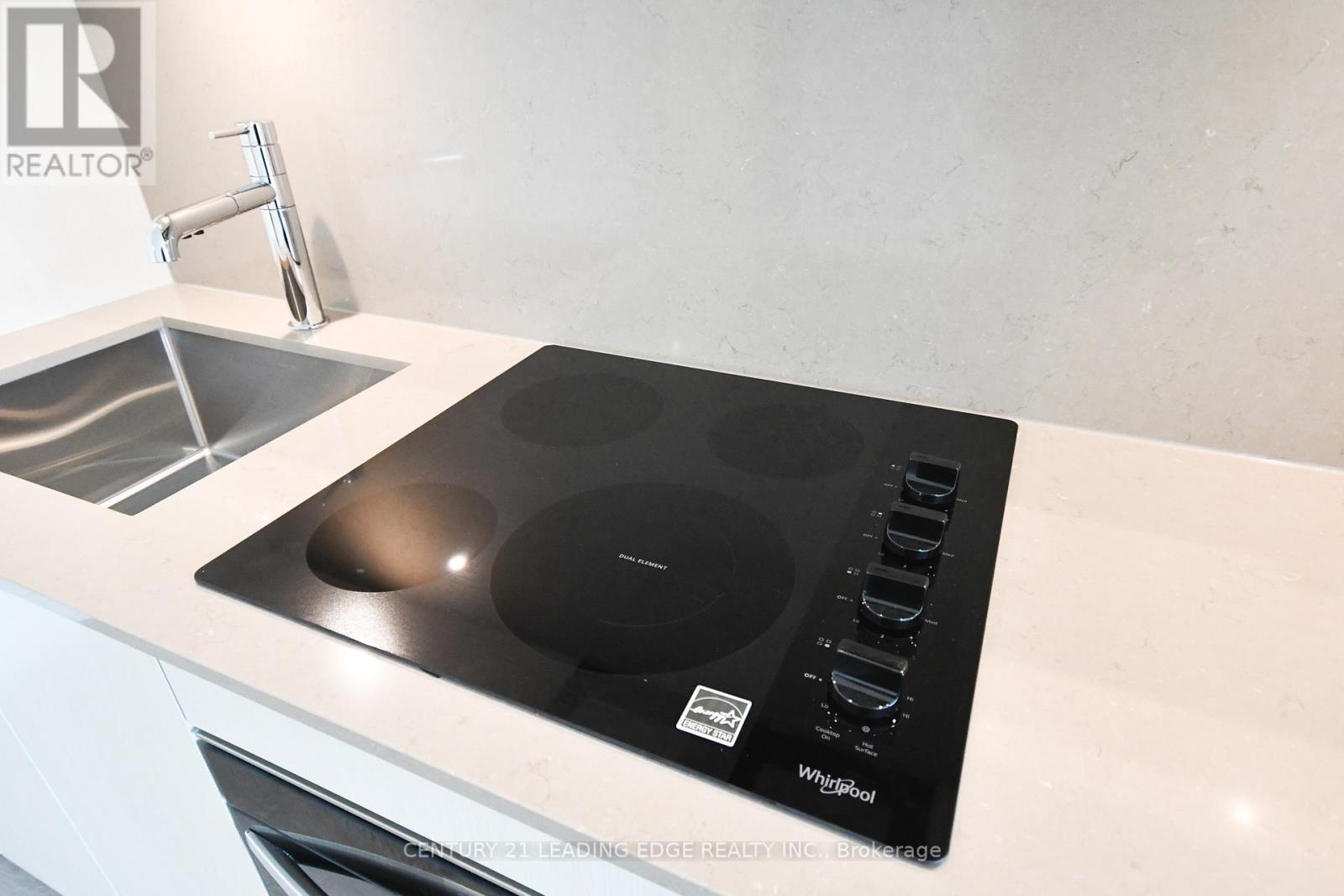 Ph10 - 60 Central Park Roadway, Toronto, Ontario  M9A 0E6 - Photo 44 - W13049452