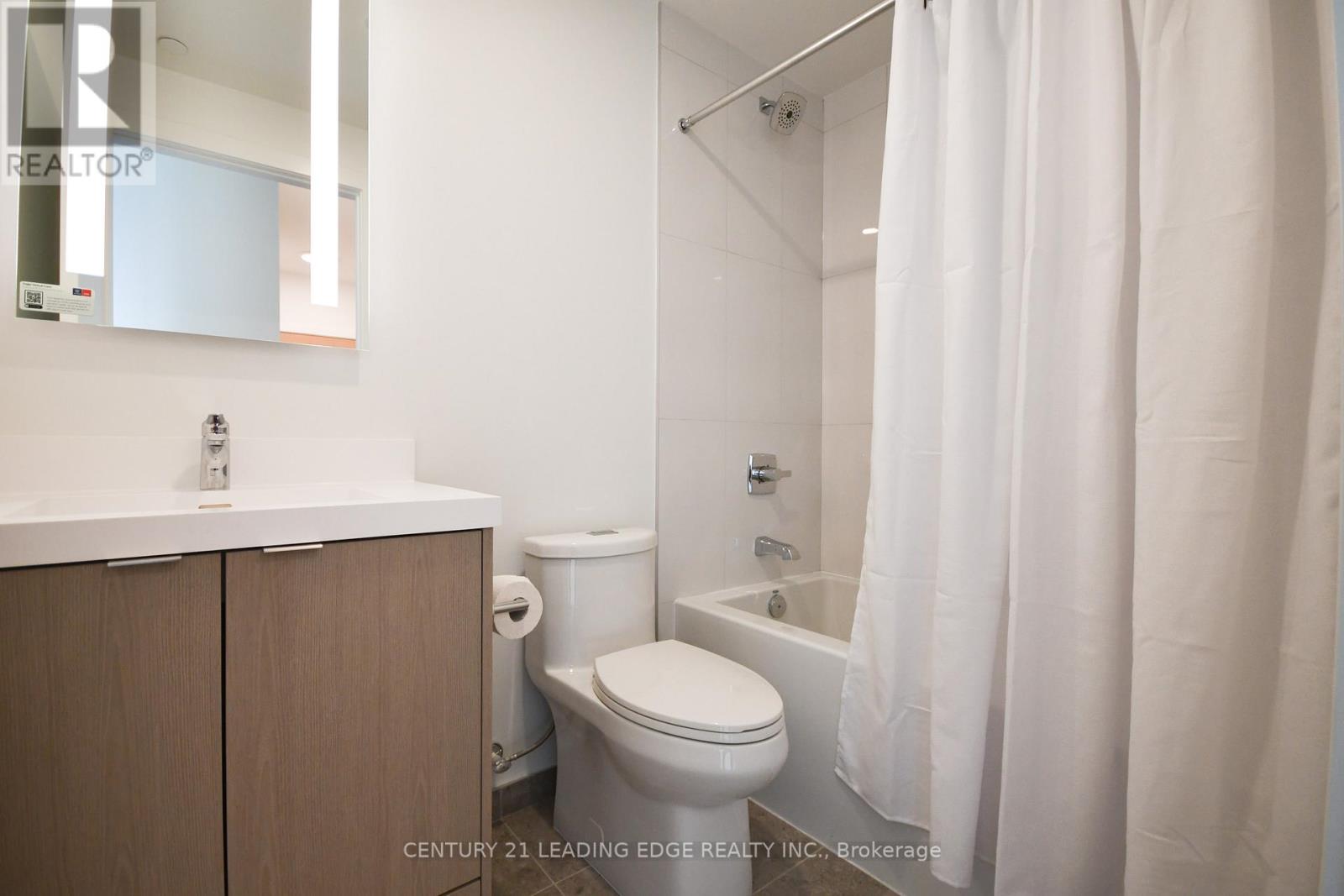 Ph10 - 60 Central Park Roadway, Toronto, Ontario  M9A 0E6 - Photo 46 - W13049452