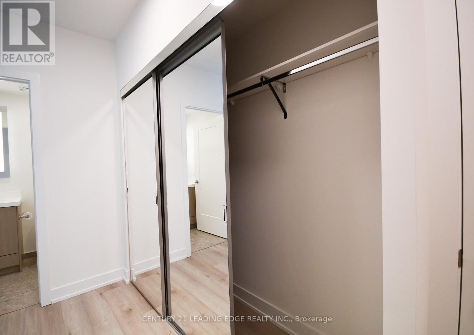 Ph10 - 60 Central Park Roadway, Toronto, Ontario  M9A 0E6 - Photo 9 - W13049452