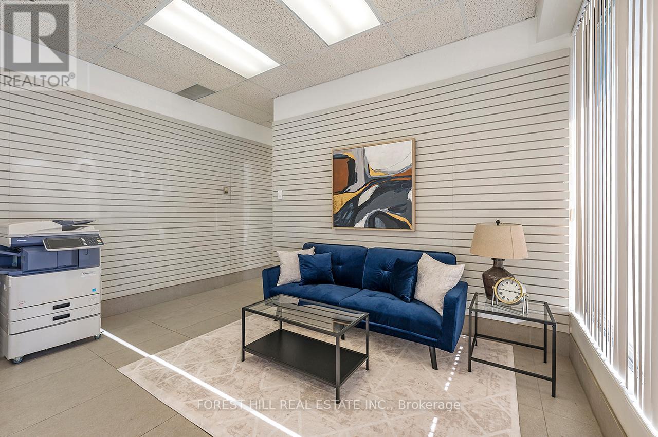 17 - 5775 ATLANTIC DRIVE Mississauga (Northeast), ON L4W 4P3