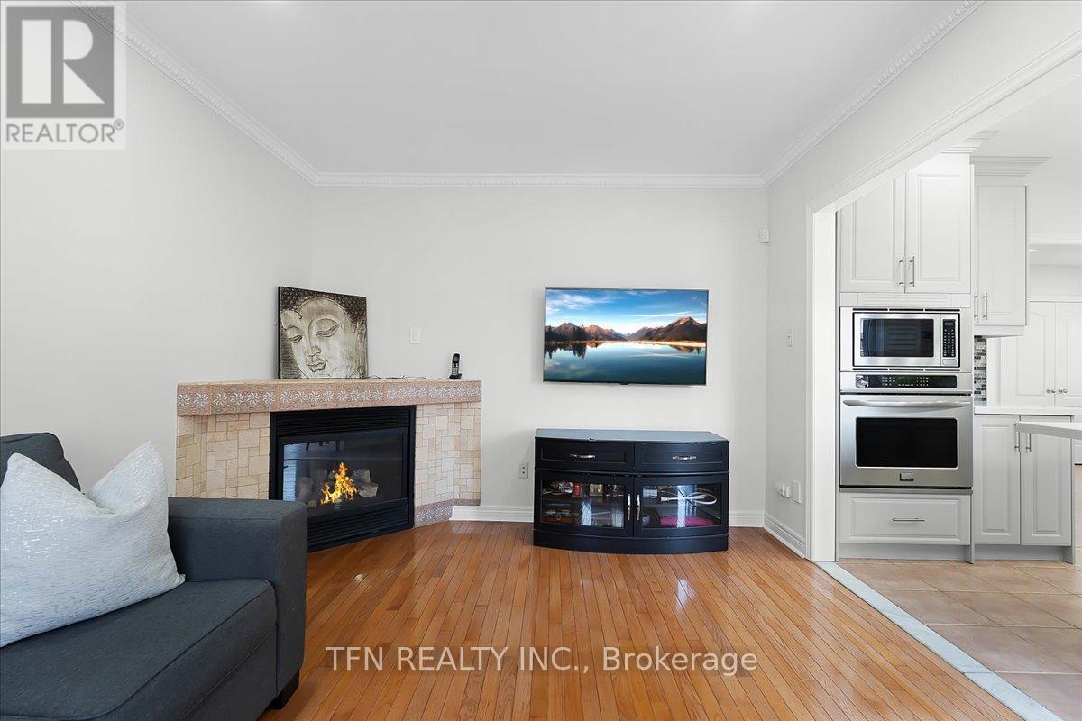 70 Sewells Lane, Brampton, Ontario  L7A 2Z8 - Photo 13 - W13049460