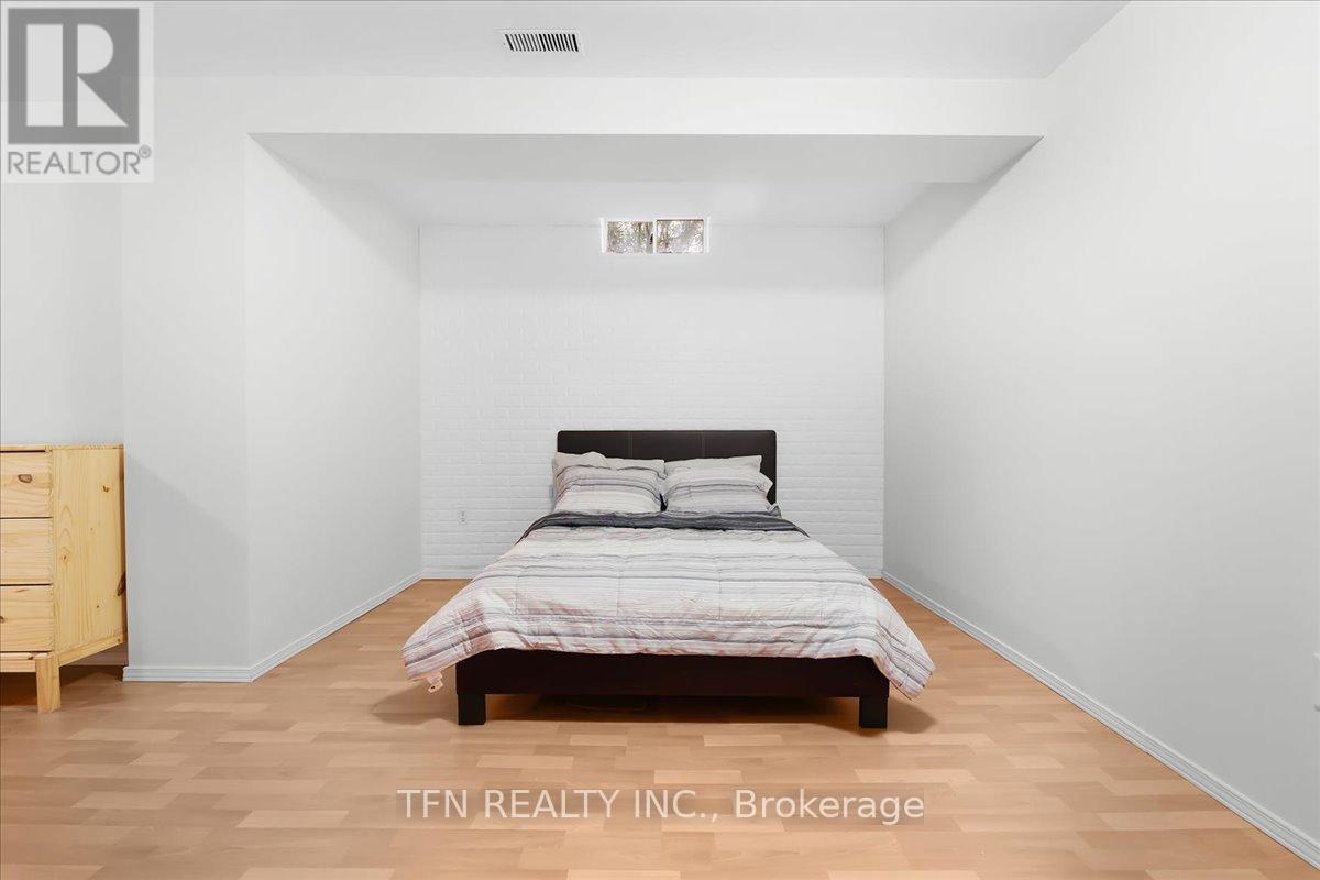 70 Sewells Lane, Brampton, Ontario  L7A 2Z8 - Photo 31 - W13049460