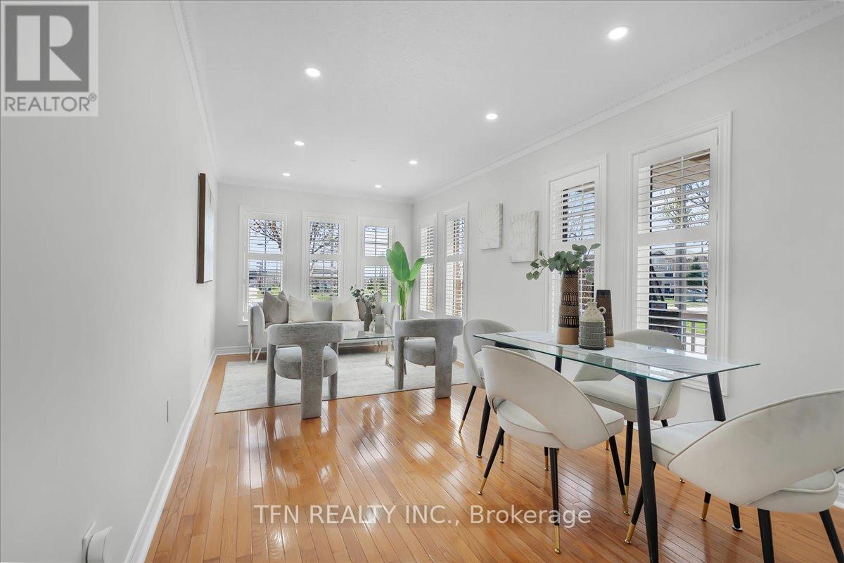 70 Sewells Lane, Brampton, Ontario  L7A 2Z8 - Photo 9 - W13049460