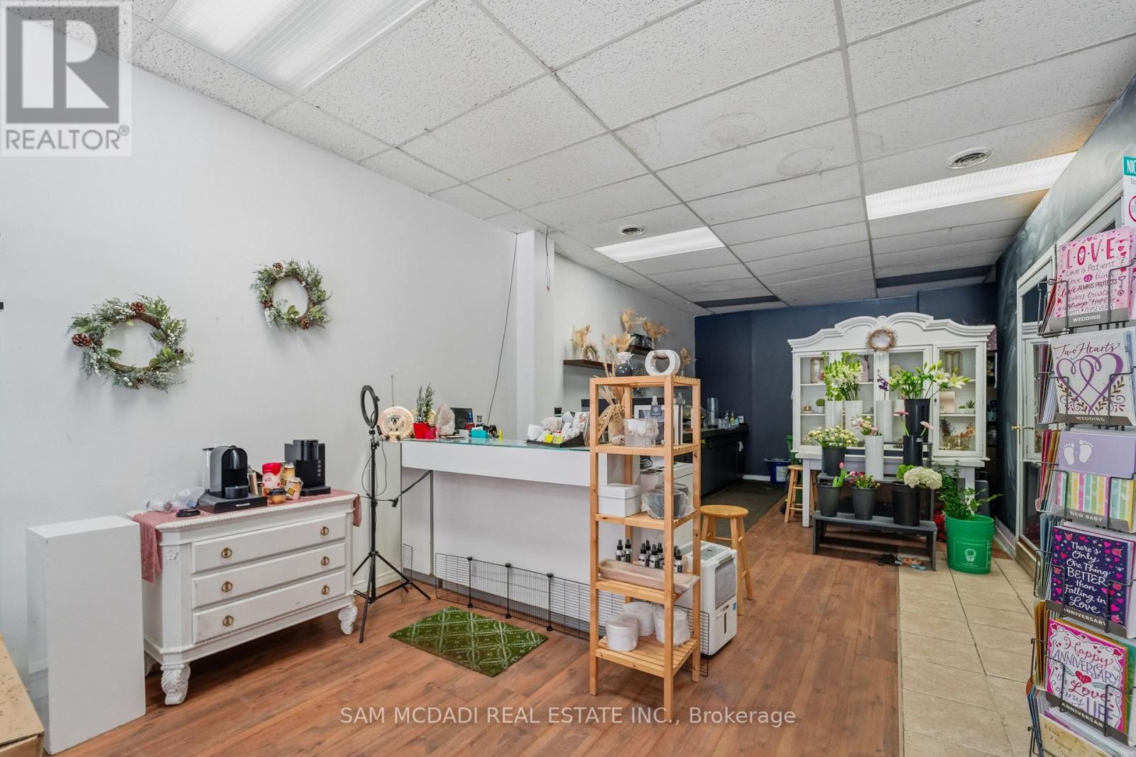 4142 Dundas Street W, Toronto, Ontario  M8X 1X3 - Photo 17 - W13049472