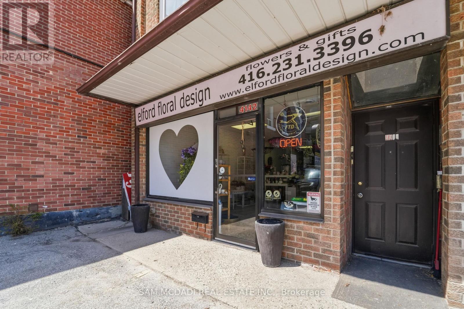 4142 Dundas Street W, Toronto, Ontario  M8X 1X3 - Photo 5 - W13049472