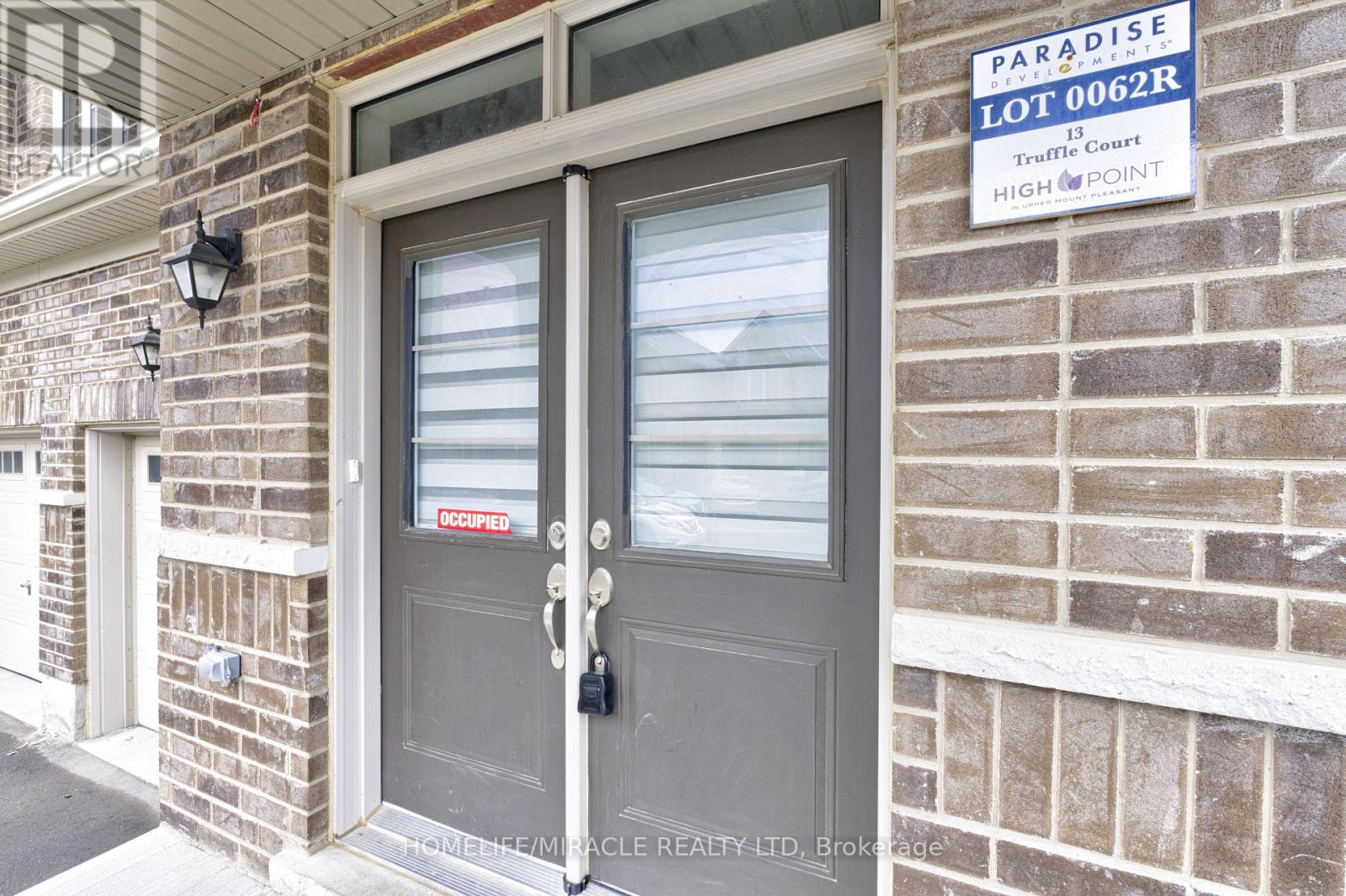 13 Truffle Court, Brampton, Ontario  L7A 5A6 - Photo 43 - W13049498