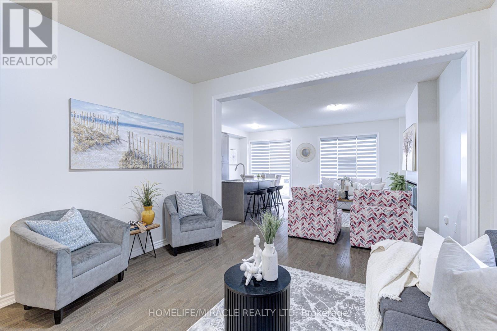 13 Truffle Court, Brampton, Ontario  L7A 5A6 - Photo 6 - W13049498