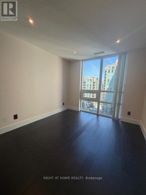 1002 - 3 Michael Power Place, Toronto, Ontario  M9A 0A2 - Photo 14 - W13049500