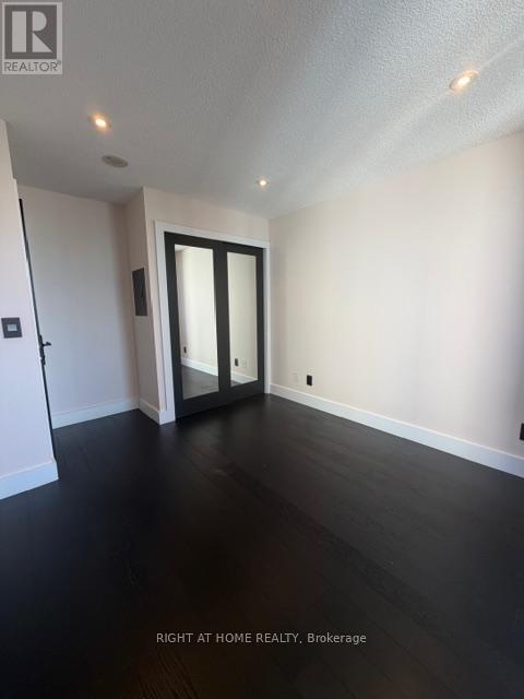 1002 - 3 Michael Power Place, Toronto, Ontario  M9A 0A2 - Photo 15 - W13049500