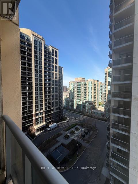 1002 - 3 Michael Power Place, Toronto, Ontario  M9A 0A2 - Photo 16 - W13049500