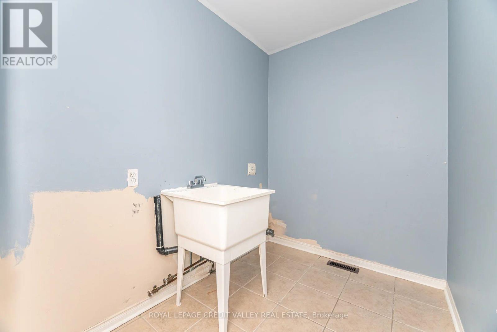 23 Capistro Street, Brampton, Ontario  L7A 3J2 - Photo 36 - W13049506