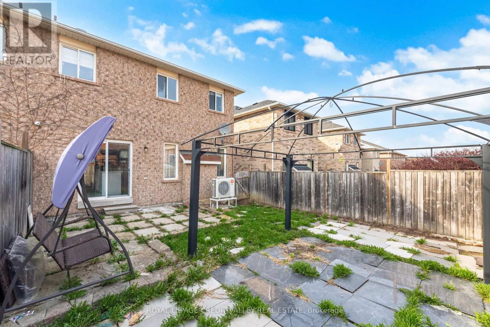 23 Capistro Street, Brampton, Ontario  L7A 3J2 - Photo 49 - W13049506