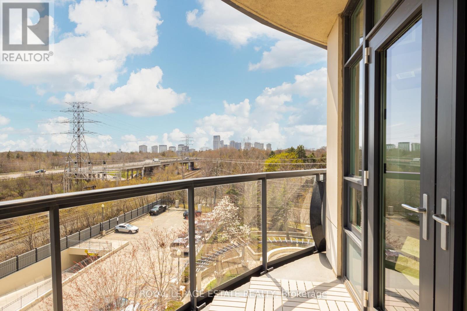 504 - 1135 Royal York Road, Toronto, Ontario  M9A 0C3 - Photo 22 - W13049516