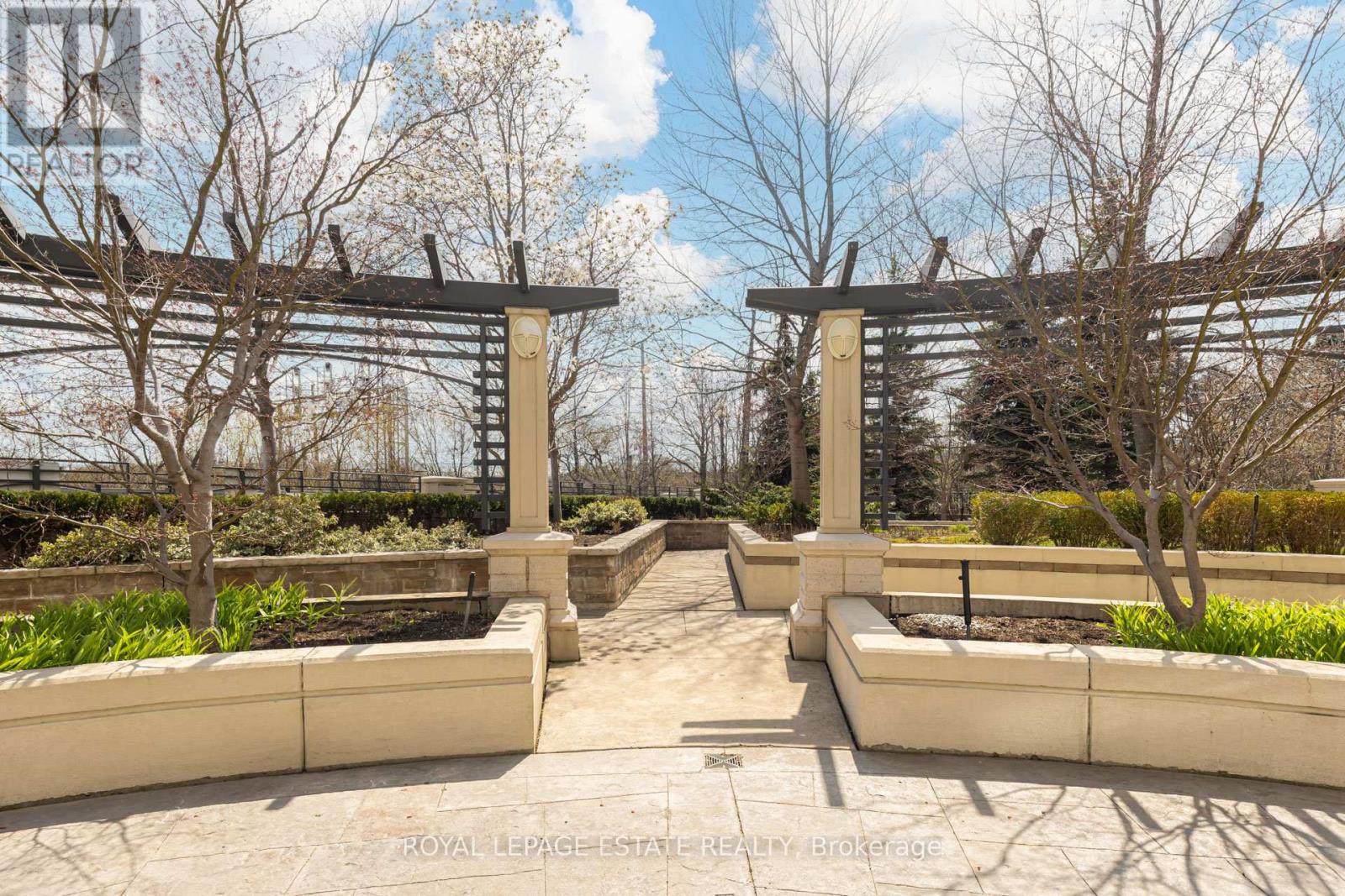 504 - 1135 Royal York Road, Toronto, Ontario  M9A 0C3 - Photo 34 - W13049516