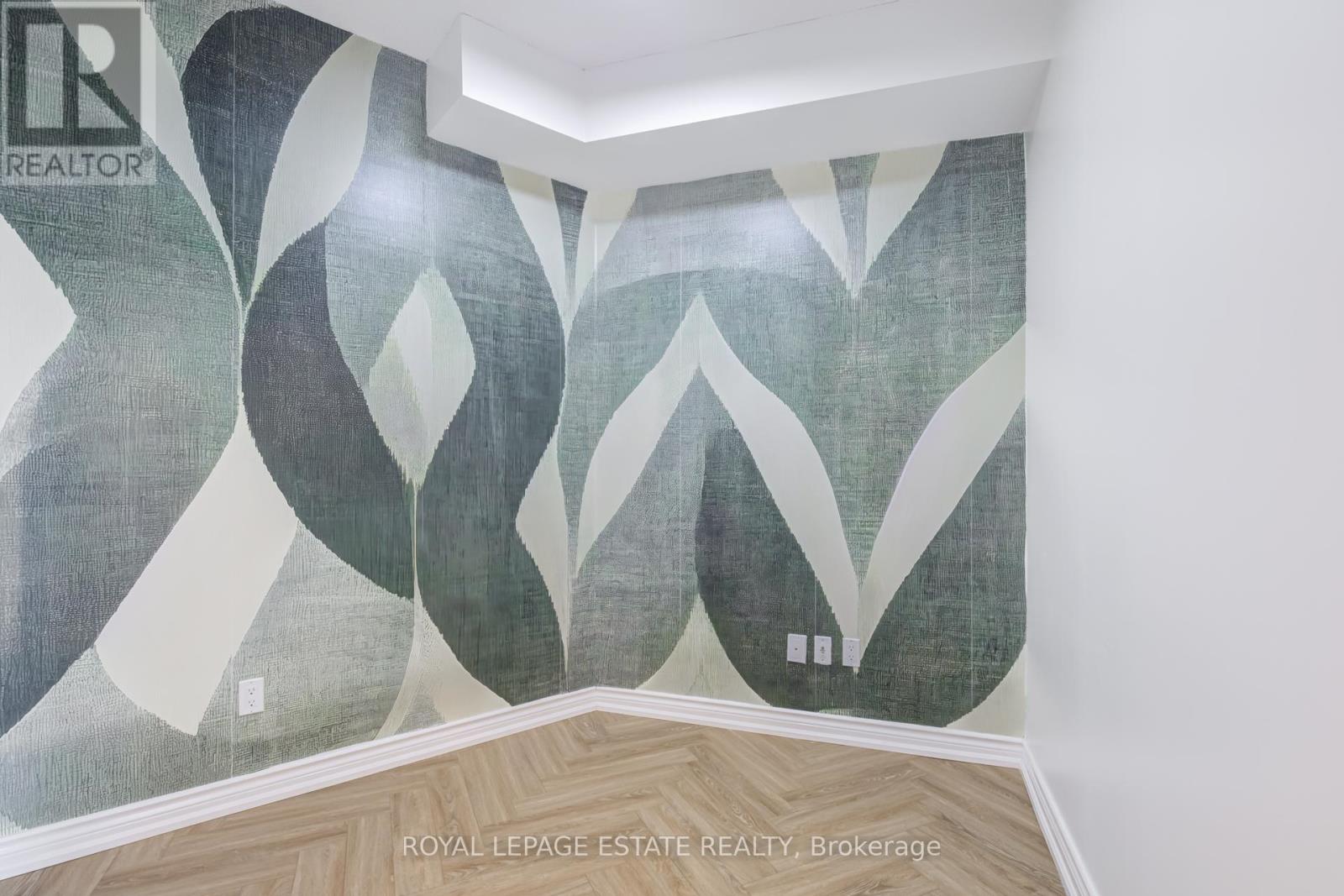 504 - 1135 Royal York Road, Toronto, Ontario  M9A 0C3 - Photo 5 - W13049516