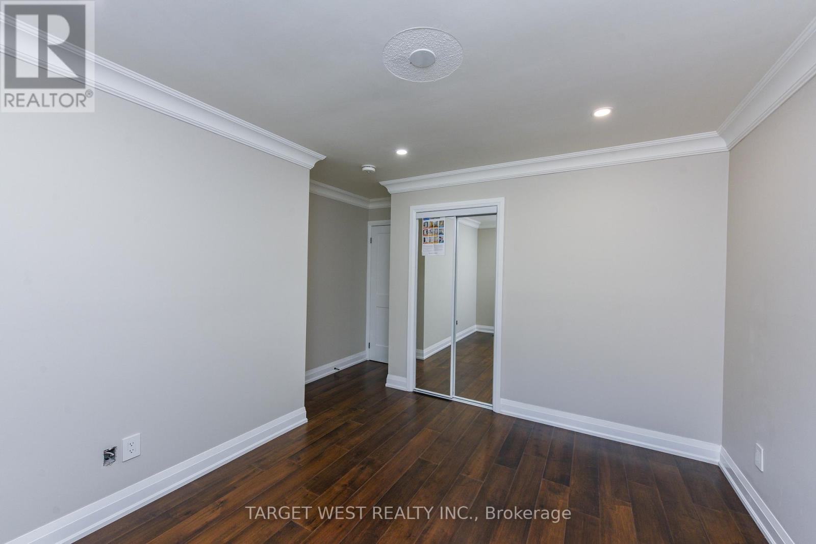 1263 Crestdale Road, Mississauga, Ontario  L5H 1X8 - Photo 23 - W13049526