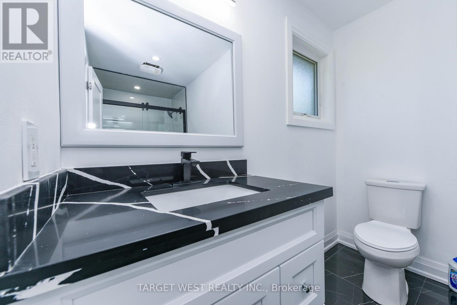 1263 Crestdale Road, Mississauga, Ontario  L5H 1X8 - Photo 31 - W13049526