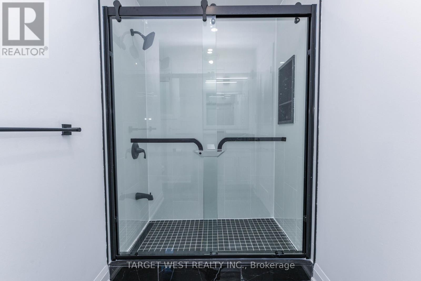 1263 Crestdale Road, Mississauga, Ontario  L5H 1X8 - Photo 32 - W13049526