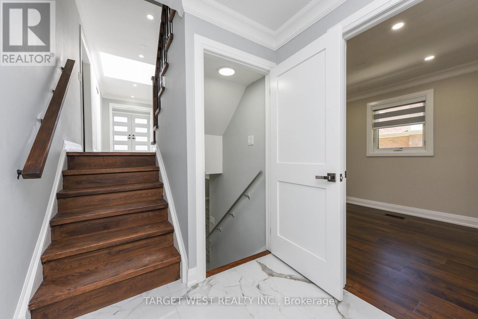 1263 Crestdale Road, Mississauga, Ontario  L5H 1X8 - Photo 33 - W13049526