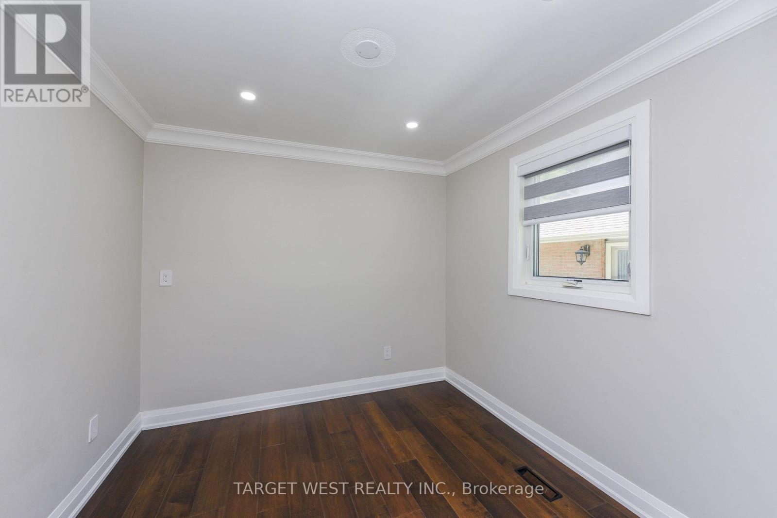 1263 Crestdale Road, Mississauga, Ontario  L5H 1X8 - Photo 35 - W13049526