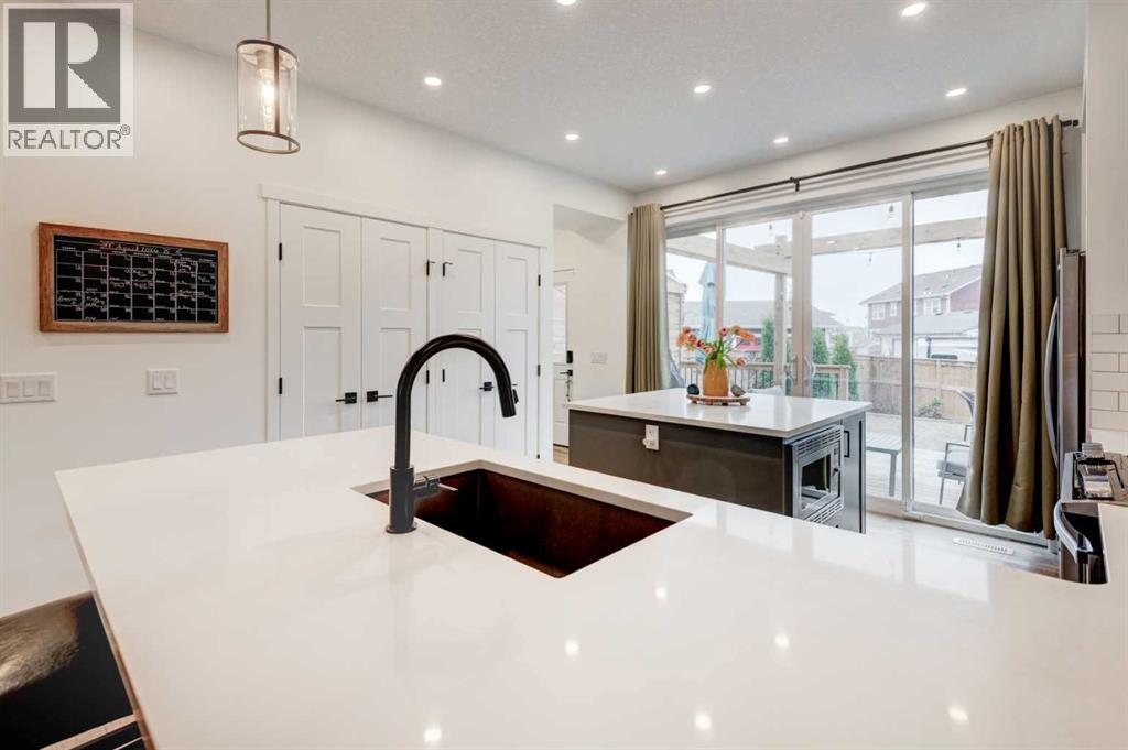 146 Magnolia Square Se, Calgary, Alberta  T3M 2W5 - Photo 8 - A2302512