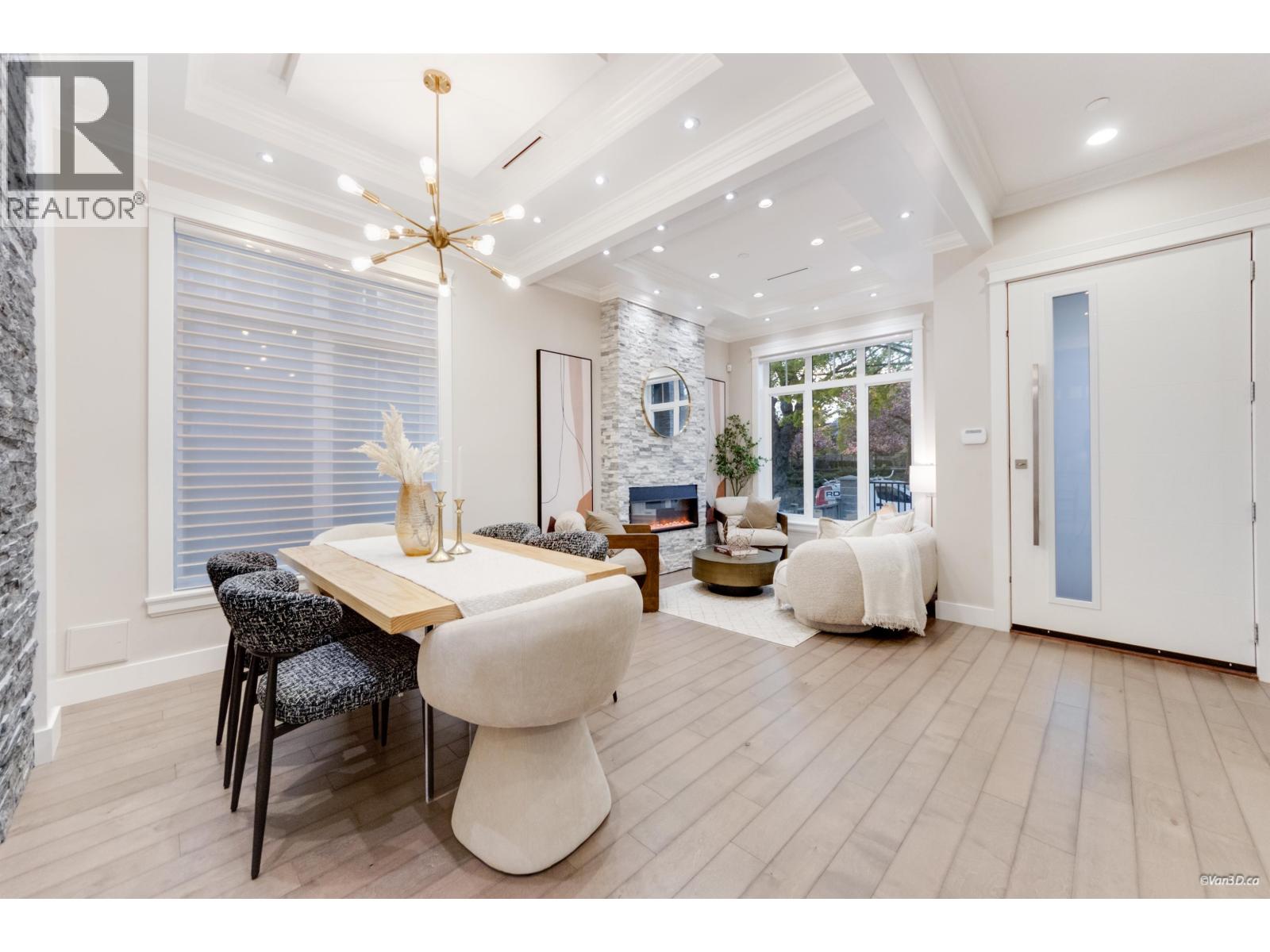 3582 Franklin Street, Vancouver, British Columbia  V5K 1Y5 - Photo 4 - R3116145