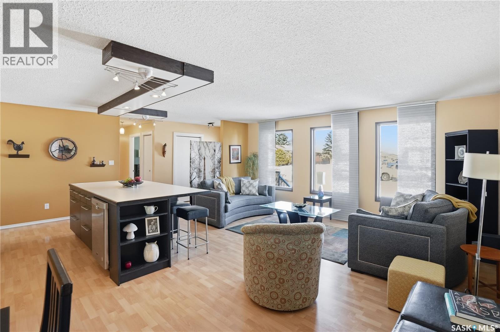 5 Morin Crescent, Gravelbourg, Saskatchewan  S0H 1X0 - Photo 12 - SK033906