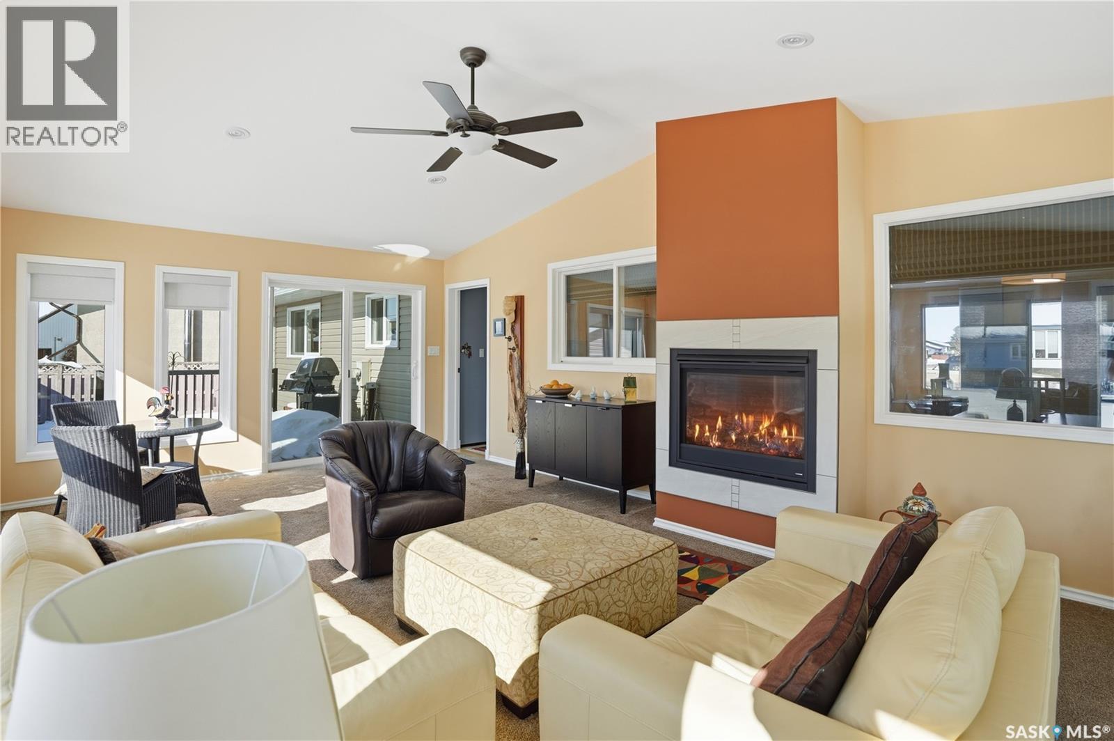 5 Morin Crescent, Gravelbourg, Saskatchewan  S0H 1X0 - Photo 22 - SK033906