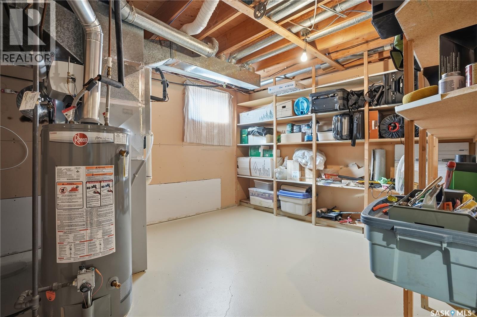 5 Morin Crescent, Gravelbourg, Saskatchewan  S0H 1X0 - Photo 46 - SK033906