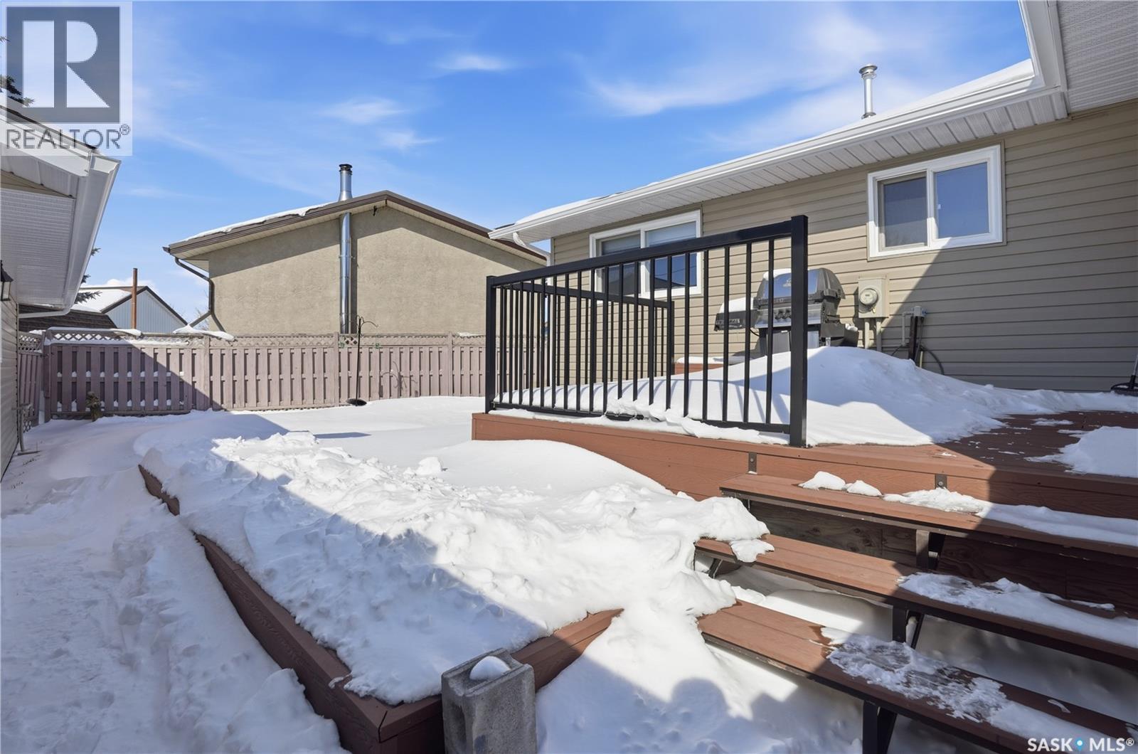 5 Morin Crescent, Gravelbourg, Saskatchewan  S0H 1X0 - Photo 49 - SK033906