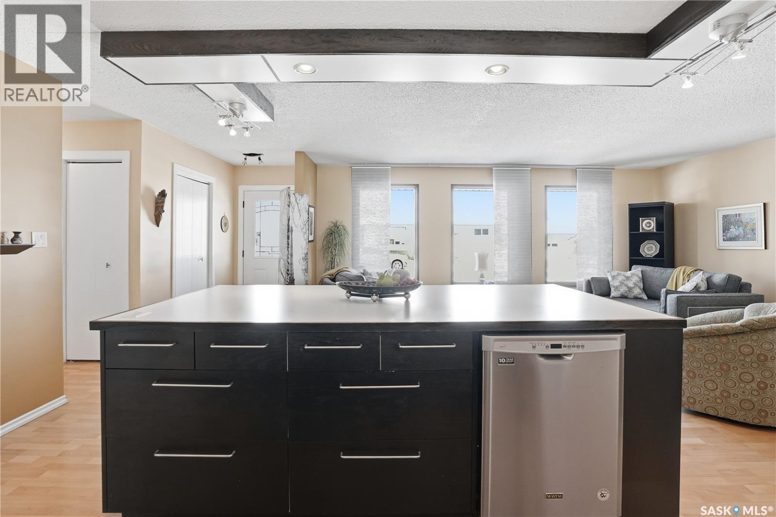 5 Morin Crescent, Gravelbourg, Saskatchewan  S0H 1X0 - Photo 6 - SK033906