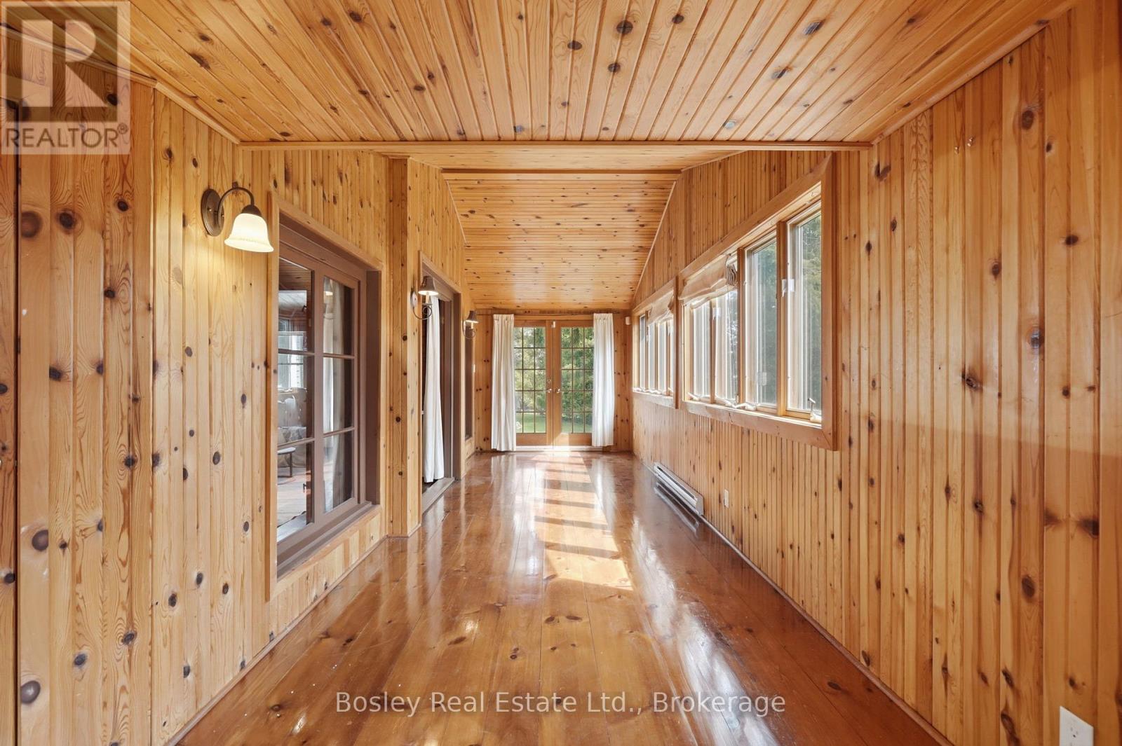 150 St Moritz Crescent, Blue Mountains, Ontario  L9Y 0S6 - Photo 29 - X13049254