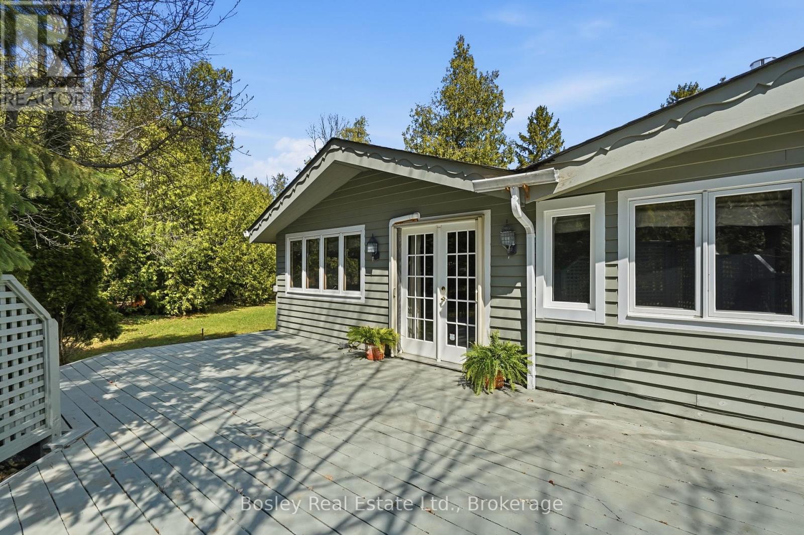 150 St Moritz Crescent, Blue Mountains, Ontario  L9Y 0S6 - Photo 37 - X13049254