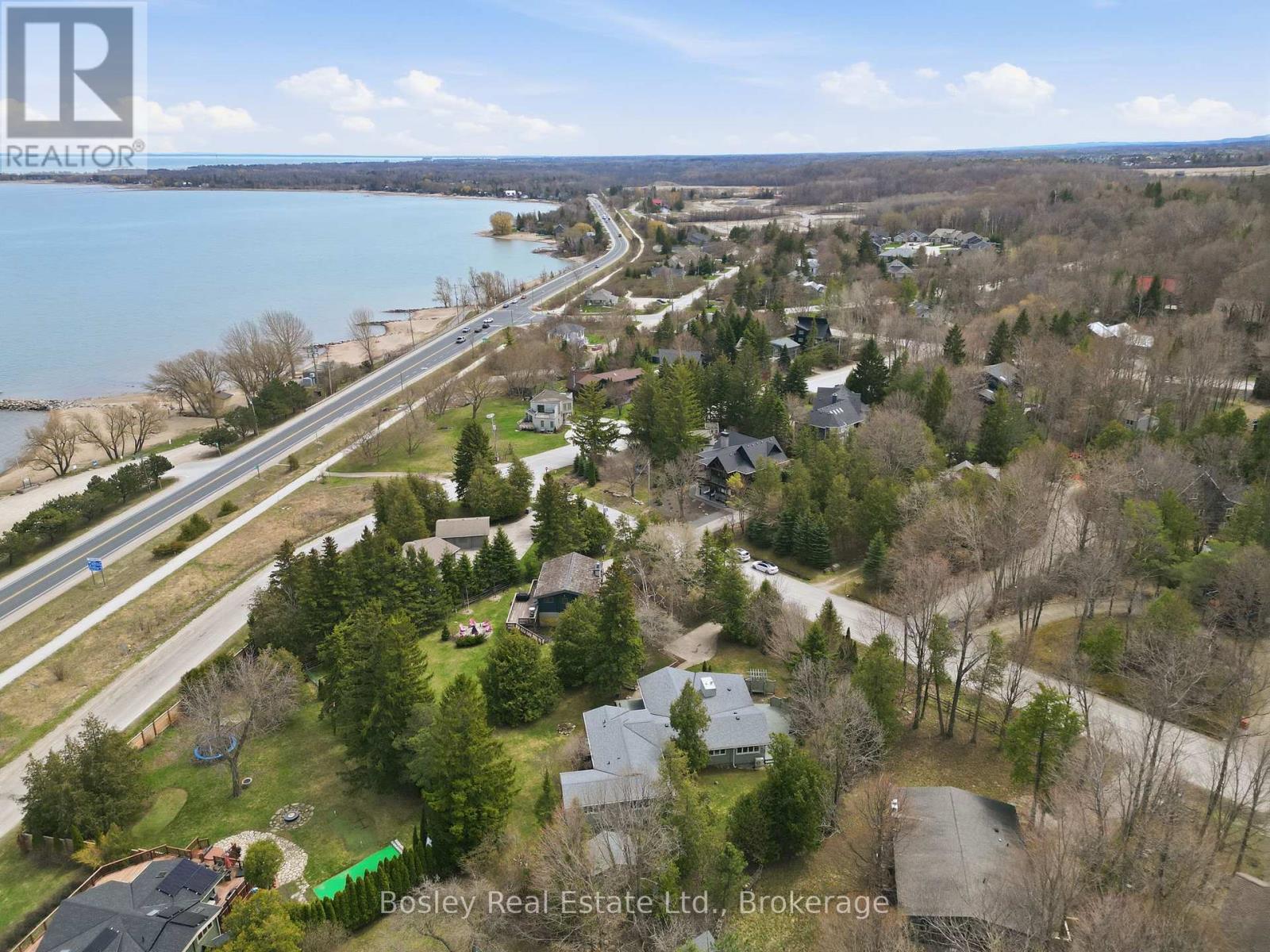 150 St Moritz Crescent, Blue Mountains, Ontario  L9Y 0S6 - Photo 44 - X13049254