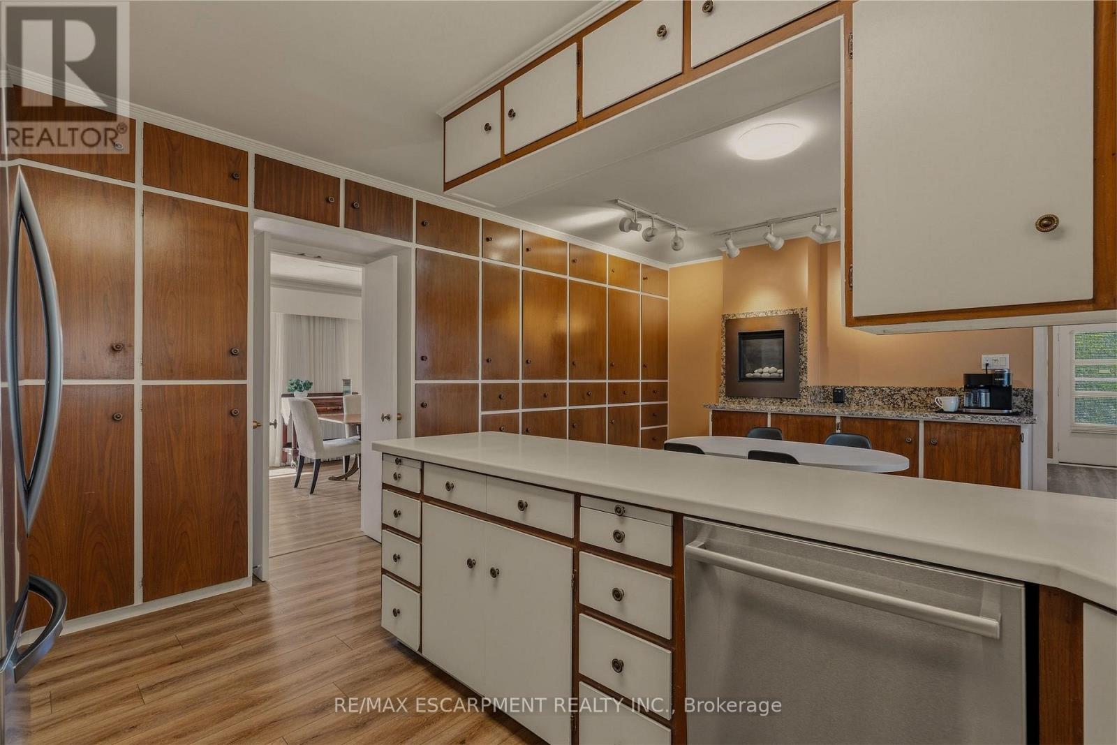 88 Bertram Drive, Hamilton, Ontario  L9H 4T7 - Photo 10 - X13049478