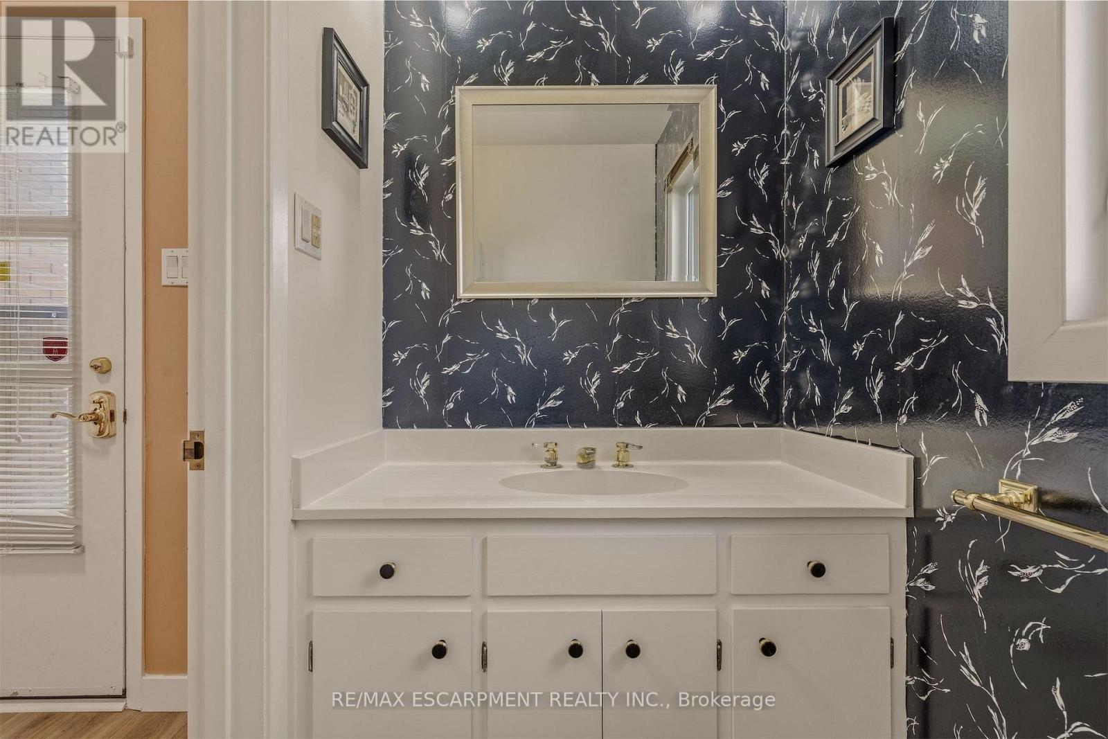 88 Bertram Drive, Hamilton, Ontario  L9H 4T7 - Photo 23 - X13049478