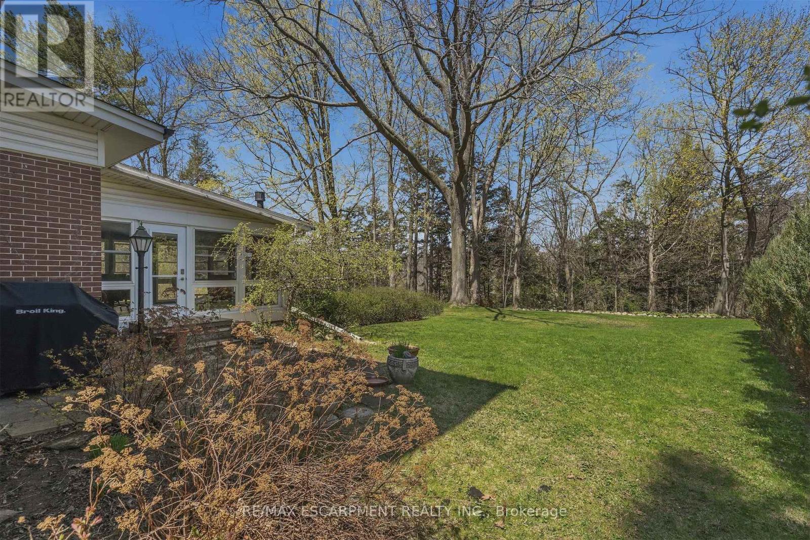 88 Bertram Drive, Hamilton, Ontario  L9H 4T7 - Photo 48 - X13049478