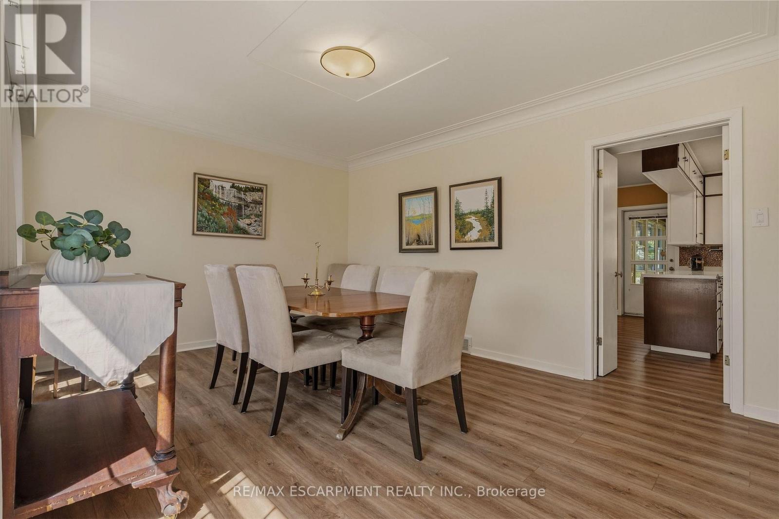 88 Bertram Drive, Hamilton, Ontario  L9H 4T7 - Photo 6 - X13049478